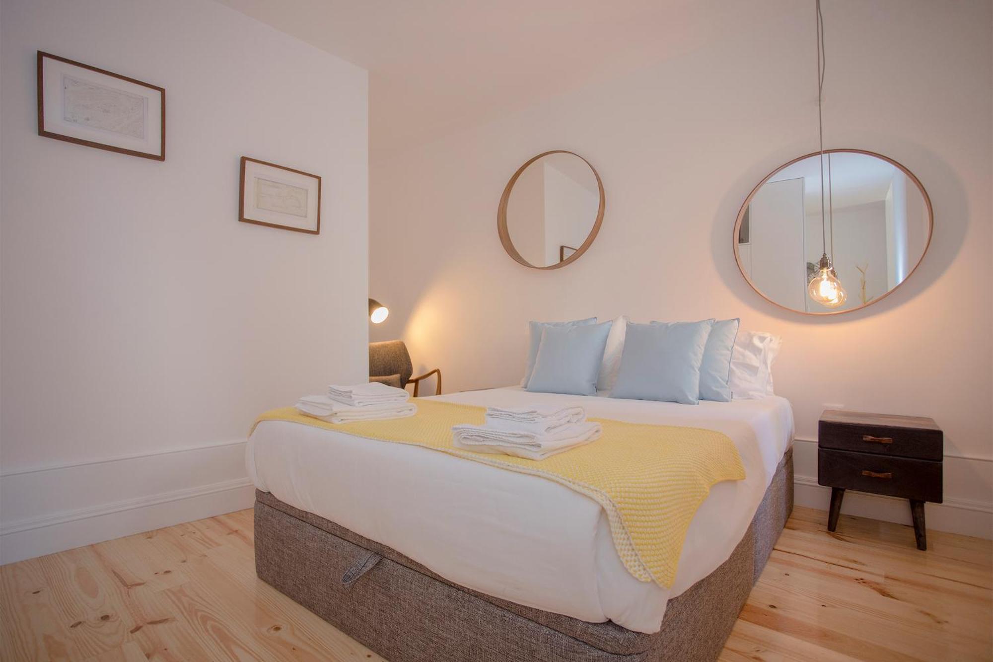 Liiiving In Porto - Clerigos Terrace Apartment Luaran gambar