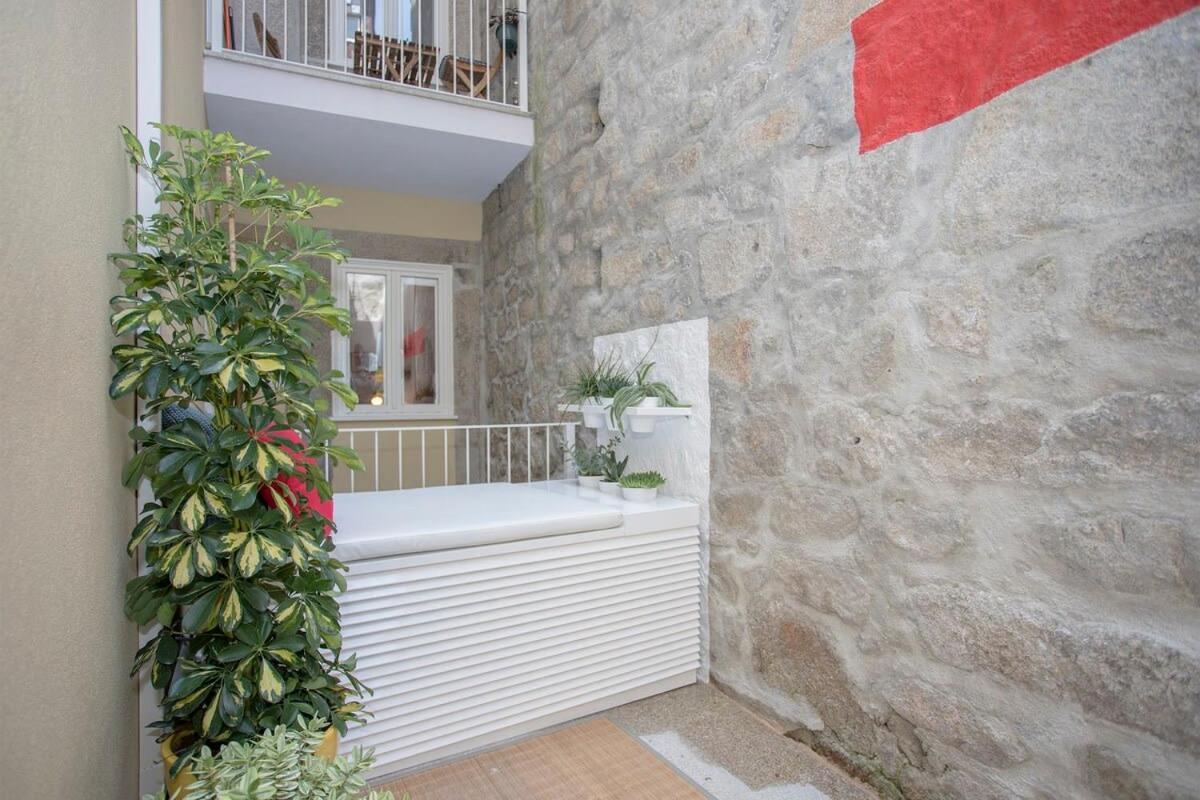 Liiiving In Porto - Clerigos Terrace Apartment Luaran gambar