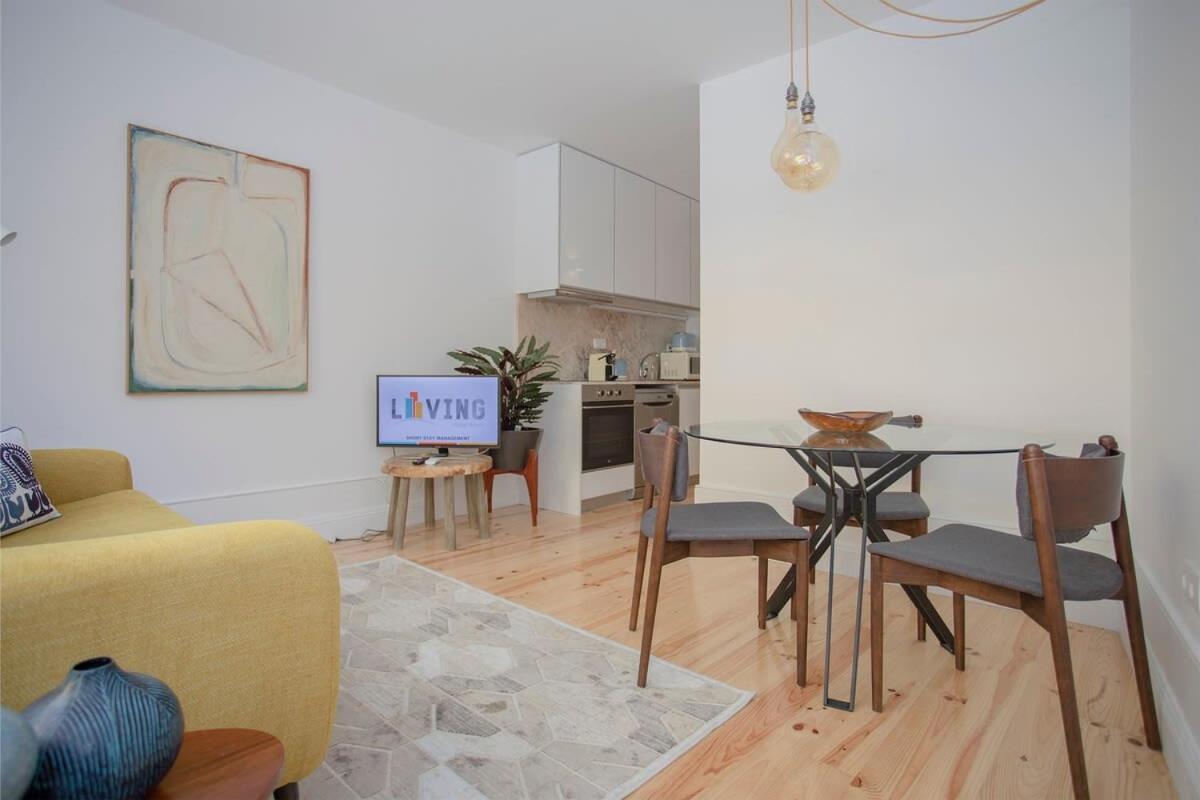 Liiiving In Porto - Clerigos Terrace Apartment Luaran gambar